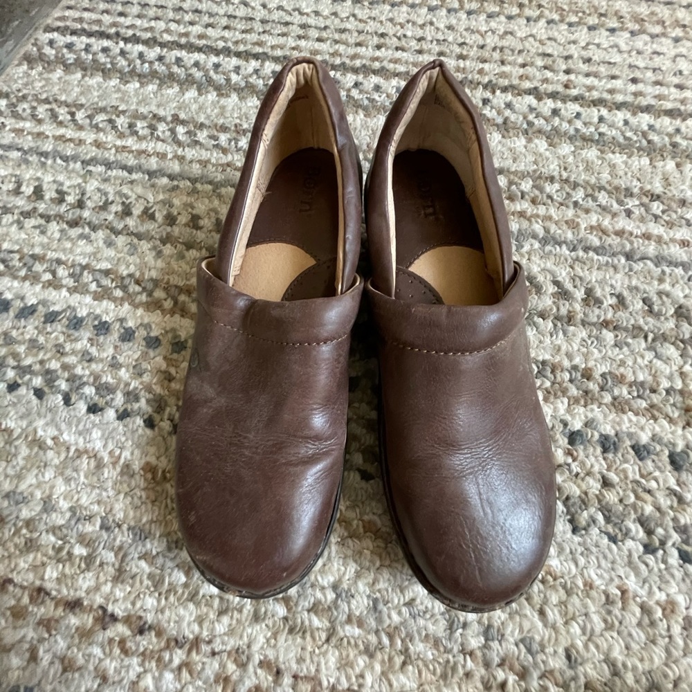 Born slip ons